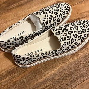 Toms Parker slip on shoes